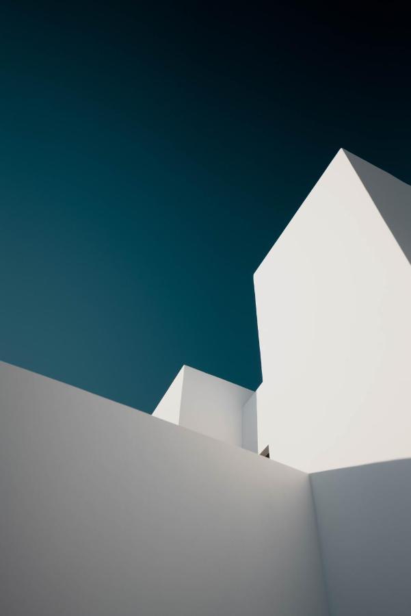 Cubic Mykonos Seafront Design Suites Ornos  Extérieur photo